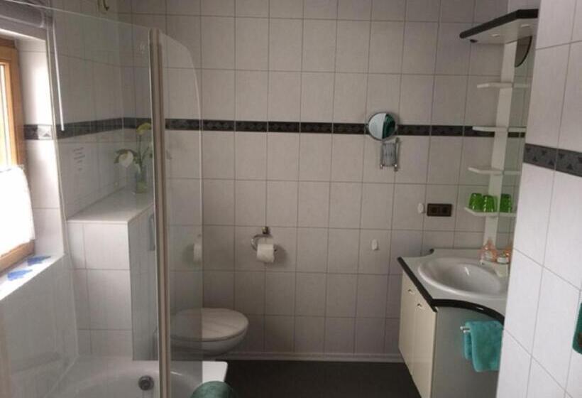 Апартаменты 1 Спальня с Балконом, Landhaus Am Forst