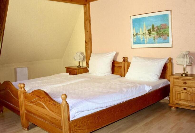 스탠다드 룸, Alt Ebingen