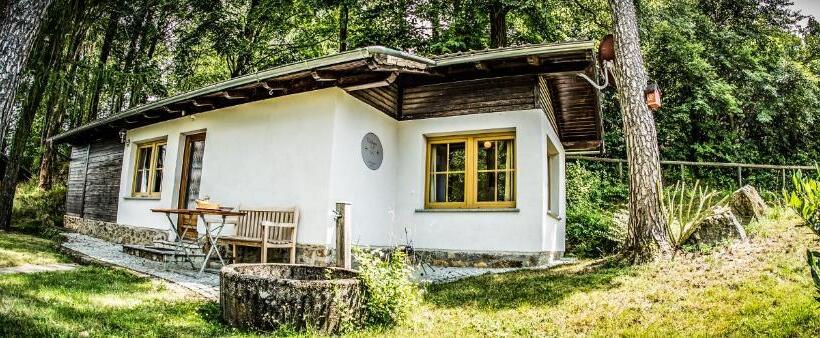 スタンダードバンガロー, Gasthaus Am Odenturm