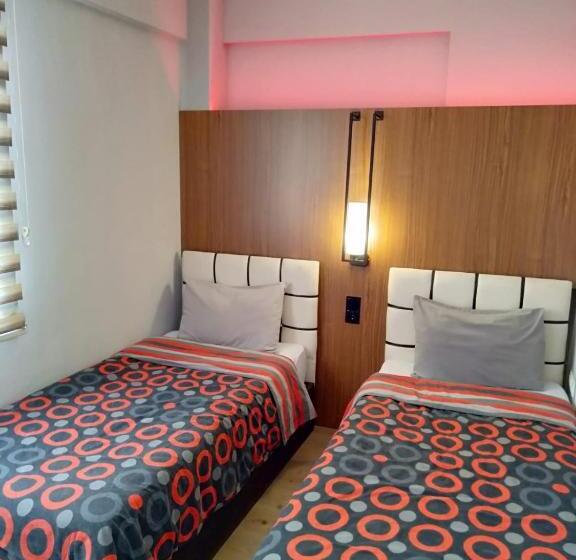 Семейный Номер, Kb Apart Otel