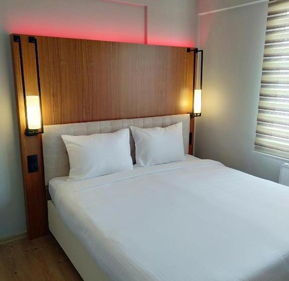 Семейный Номер, Kb Apart Otel