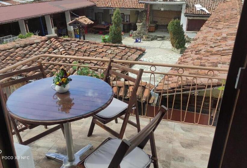 Студио Стандарт с Балконом, вила радеви