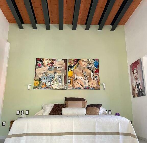 اتاق سوپریور با تخت بزرگ, Larimar Gallery Y Hotel Boutique
