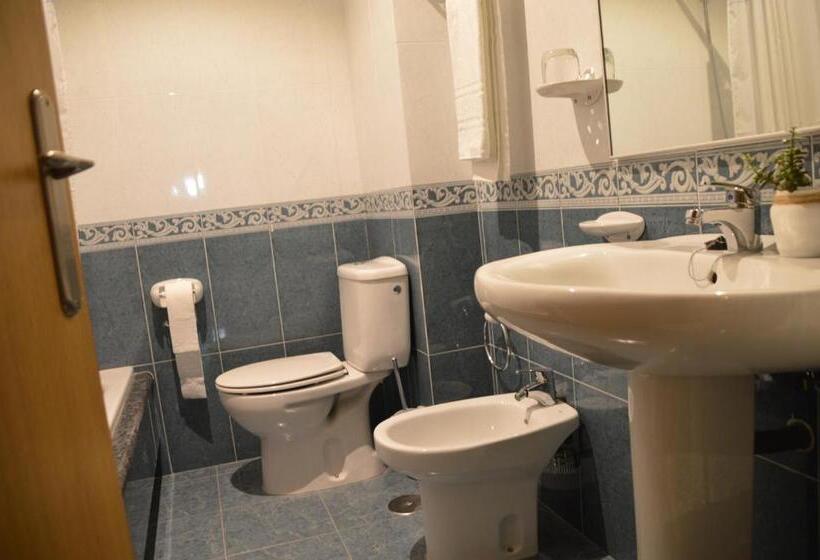 Номер Стандарт, Casa De Conde