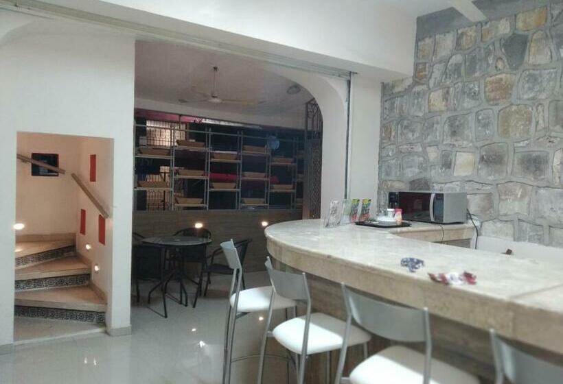 デラックスルーム, Casa Paraíso Habitaciones En El Centro De Ciudad Valles