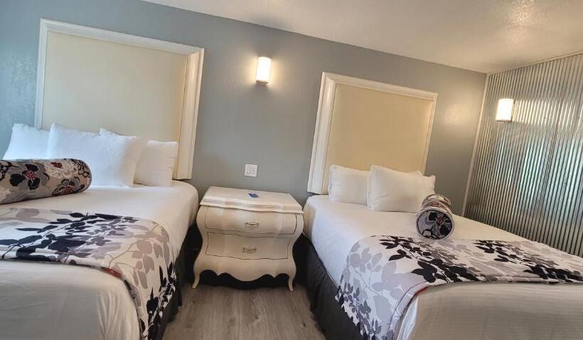 Номер Deluxe, Dragonfly Inn & Suites