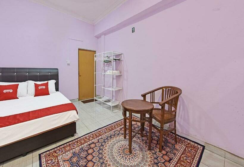 Номер Deluxe, Oyo 90551 Zn Mix Homestay & Roomstay