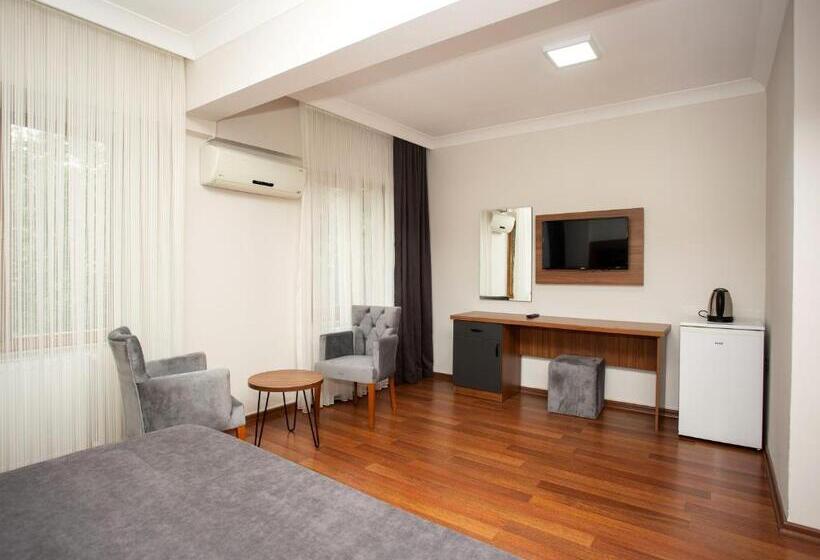 استودیوی استاندارد, Türkler Suite