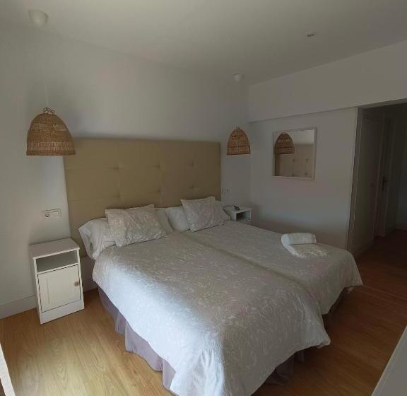 اتاق استاندارد چهار تخته, Posada Del Mar