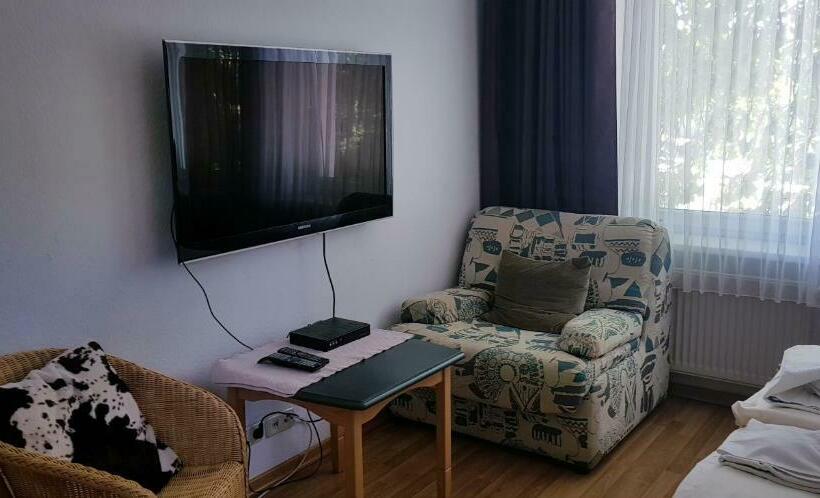 غرفة قياسية ثلاثية, Restaurant Und Pension Zur Nassen Ecke