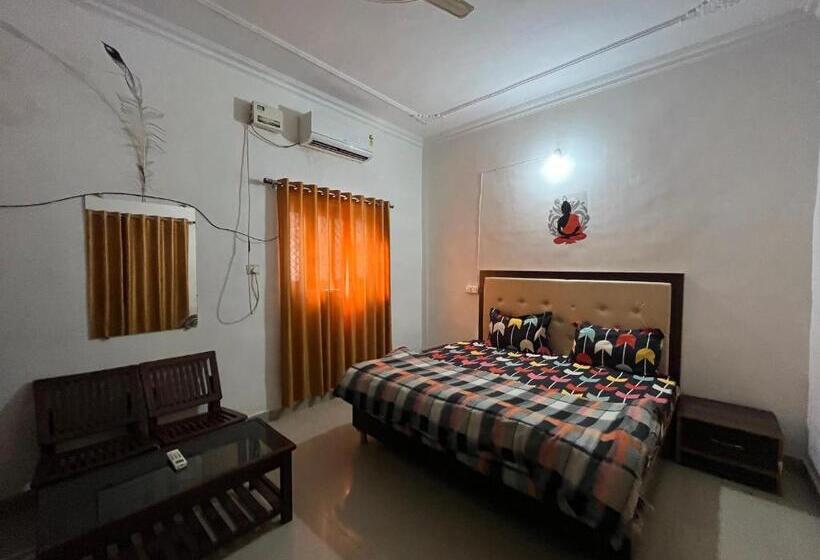 اتاق لوکس با تخت بزرگ, Sunrise Bed & Breakfast