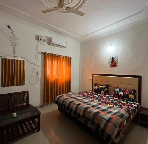 اتاق لوکس با تخت بزرگ, Sunrise Bed & Breakfast