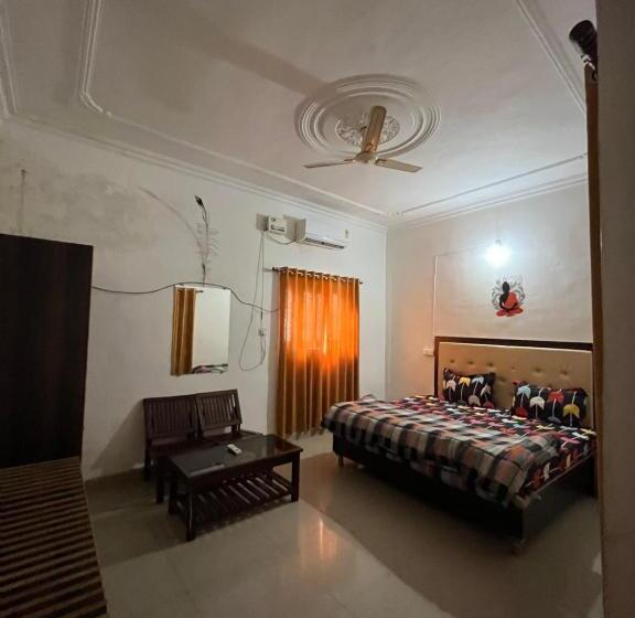 اتاق لوکس با تخت بزرگ, Sunrise Bed & Breakfast