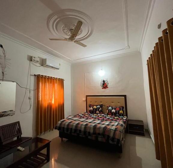 اتاق لوکس با تخت بزرگ, Sunrise Bed & Breakfast