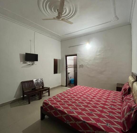 اتاق اکونومی, Sunrise Bed & Breakfast