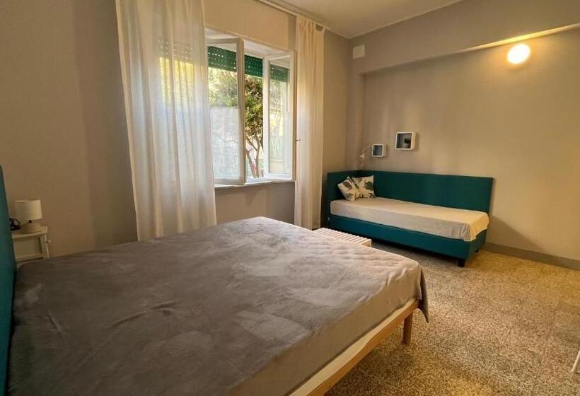 اتاق استاندارد با چشم‌انداز باغ, Bed And Coffee Rooms Portoferraio