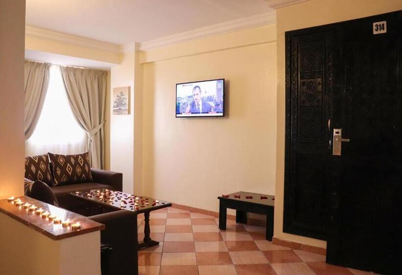 Люкс с Балконом, Hôtel Riad Salam Agadir