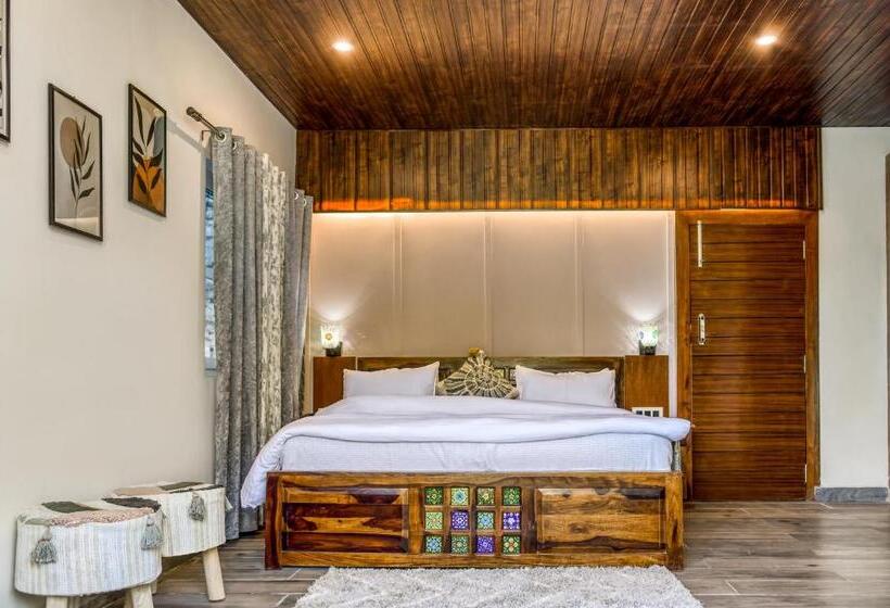 Вилла 2 Спальни, The Frostwood Resort