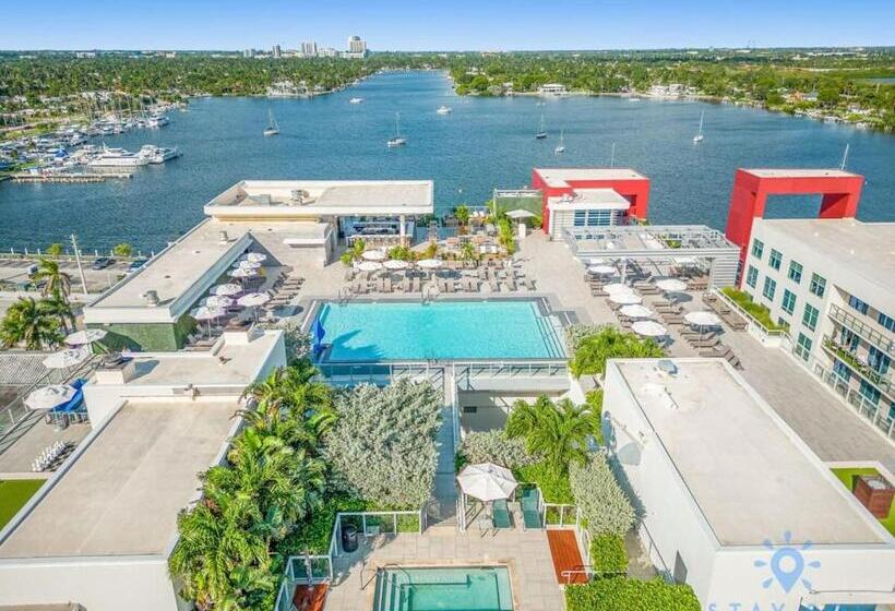 منزل غرفة نوم واحدة, Rooftop Pool   Hot Tub   Hollywood Beach Broad   Walk
