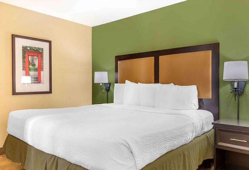 Студия Deluxe, Extended Stay America Suites  Boston  Westborough  Computer Dr