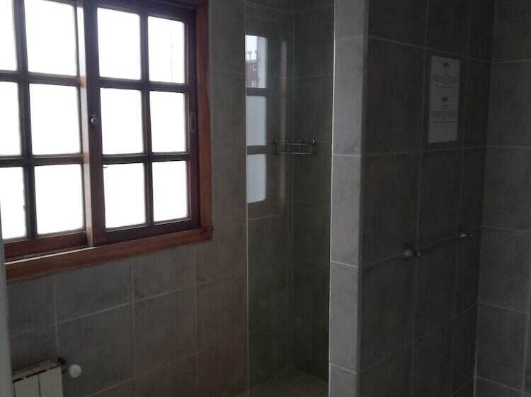 Quarto Triplo Estandar, Hosteria Kupanaka