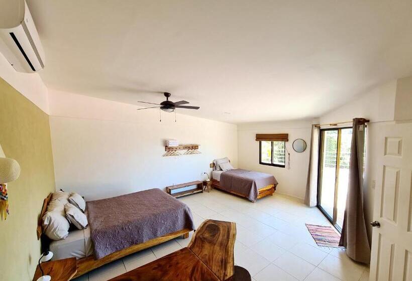 اتاق استاندارد سه نفره, La Casa Del Conde