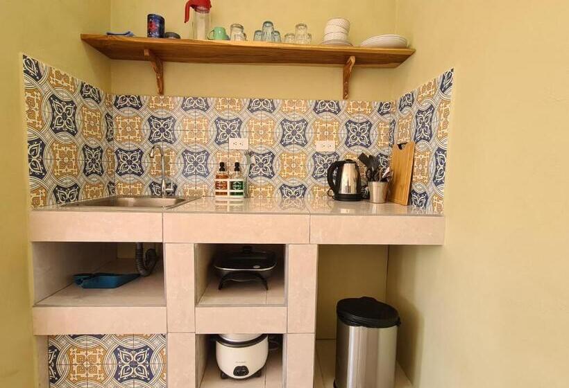 اتاق استاندارد سه نفره, La Casa Del Conde