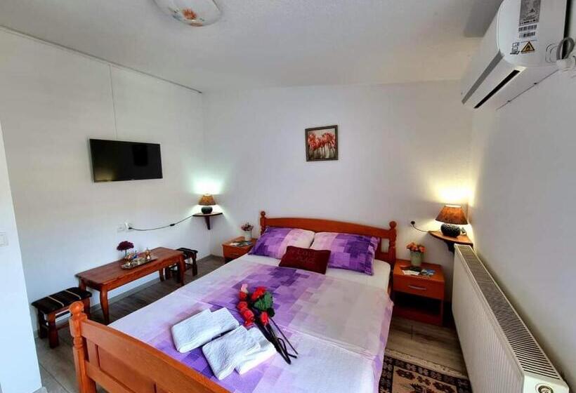 اتاق استاندارد, Pansion & Restoran Most