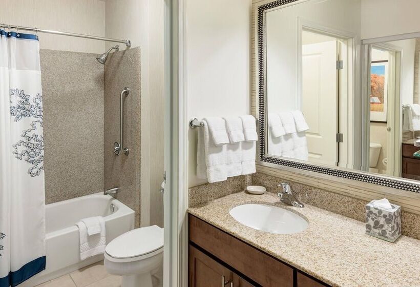 스위트, Residence Inn South Bend Mishawaka