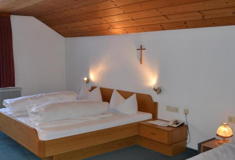 Семейный Номер, Gästehaus Pension Barbara