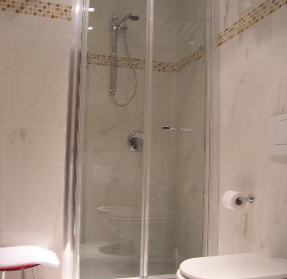 اتاق استاندارد, Dado Hotel International