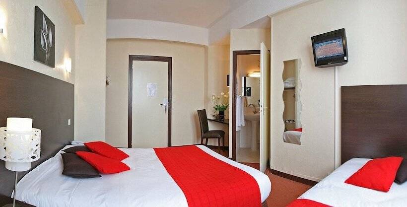 Номер Стандарт Трехместный, Hôtel Le Keroman