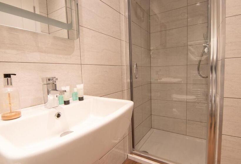 Quarto Estandar, Millstone Country Inn