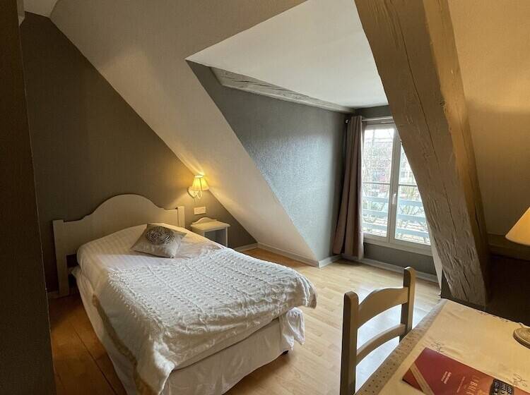 Индивидуальный Номер Классика, The Originals Boutique, Hôtel De La Balance, Montbéliard
