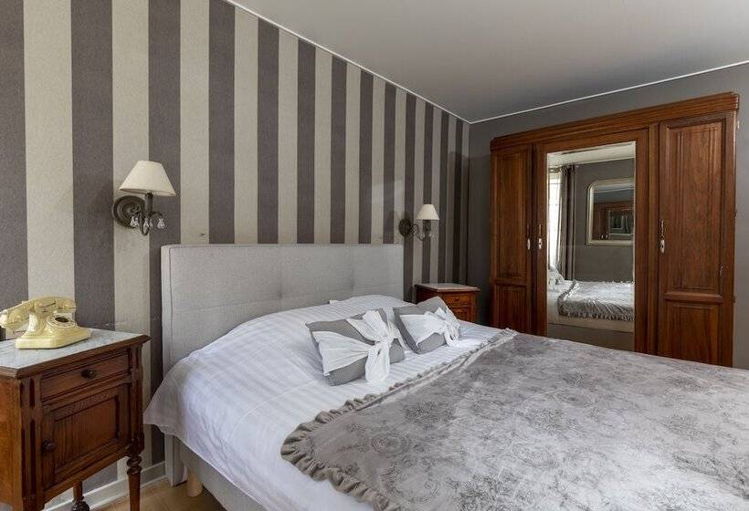 Номер Superior, The Originals Boutique, Hôtel De La Balance, Montbéliard