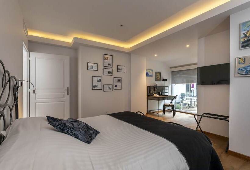 Номер Стандарт, The Originals Boutique, Hôtel De La Balance, Montbéliard