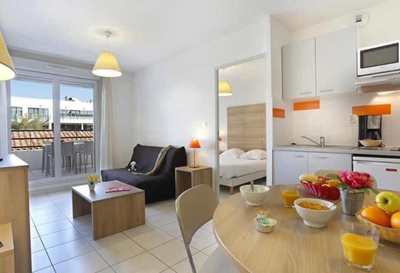 Апартаменты 1 Спальня Вид на Бассейн, Vacanceole  Residence Cap Camargue