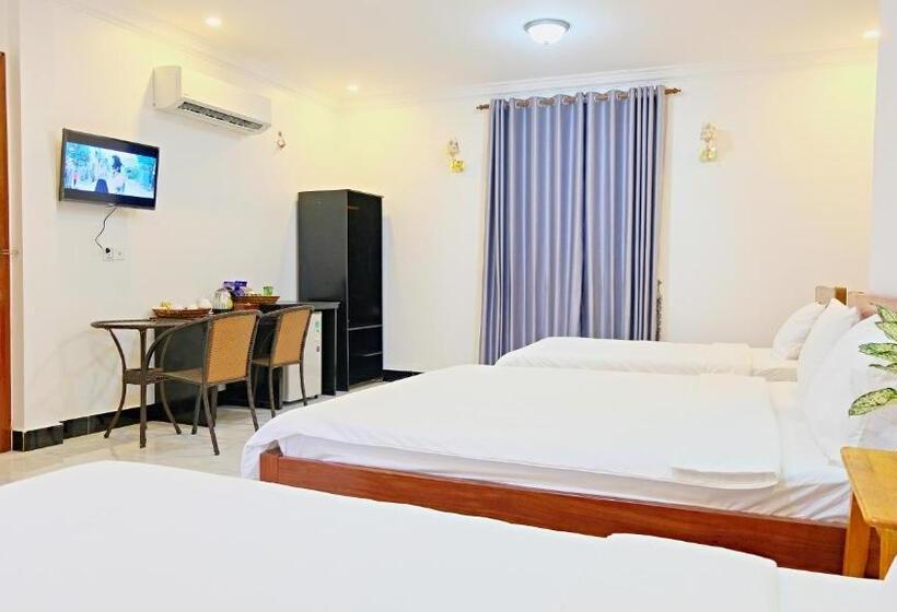 اتاق استاندارد سه نفره, Kampot Coco Guest House
