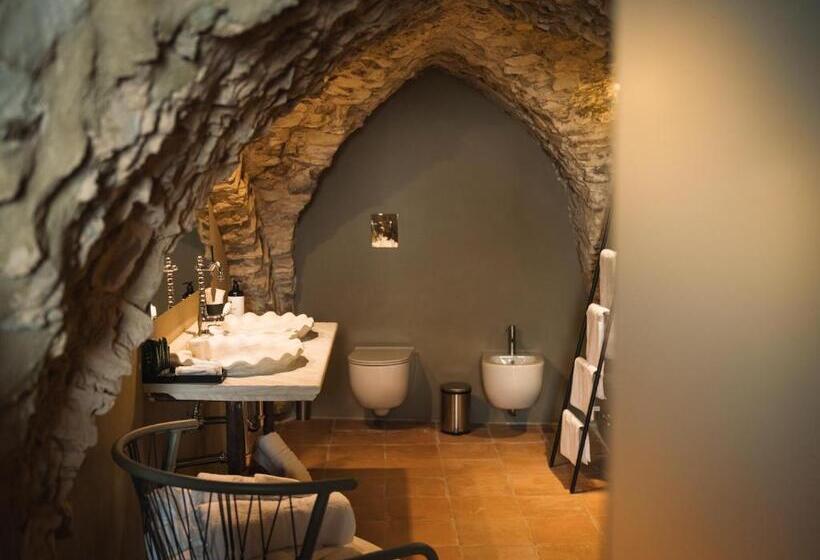 Полулюкс с Балконом, Castello Di Rocca Cilento