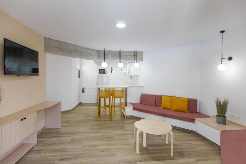 דירת שני חדרים, Apartamentos Datasol