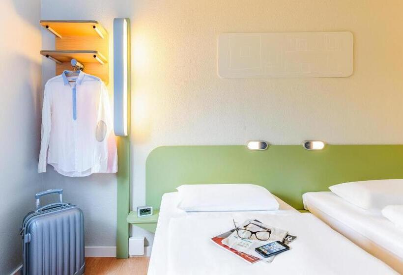 Номер Стандарт, B&b Hotel Rostock Broderstorf