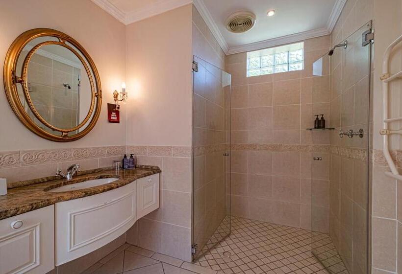 Quarto Deluxe, Lemon Tree Lane
