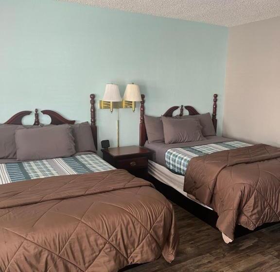 Номер Стандарт 2 Двуспальные Кровати, Castillo Inn