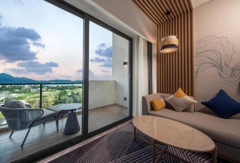 اتاق استاندارد با تخت بزرگ, Holiday Inn Express Tengchong Hot Spring, An Ihg