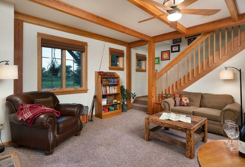 Люкс Повышенной Комфортности, Adventures From Bozeman S Perfect Location