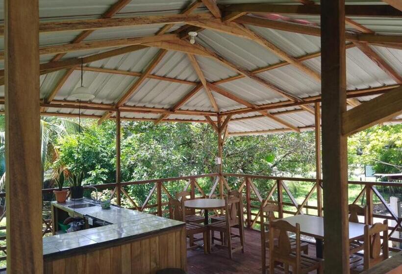اتاق استاندارد, Cahuita