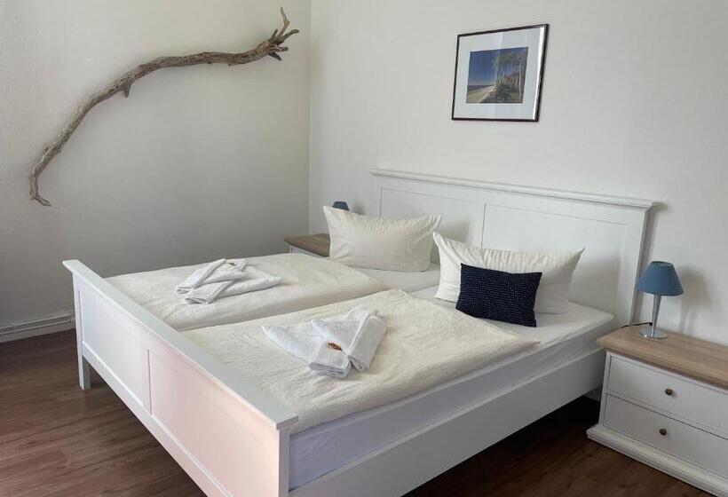 Номер Стандарт с Балконом, Pension Villa Frohsinn Sellin Auf Rügen