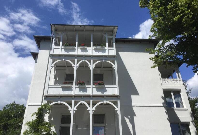 Номер Стандарт с Гостиной, Pension Villa Frohsinn Sellin Auf Rügen