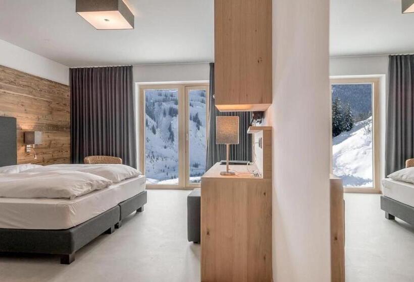 اتاق سوپریور خانوادگی, Mondschein Hotel & Chalet