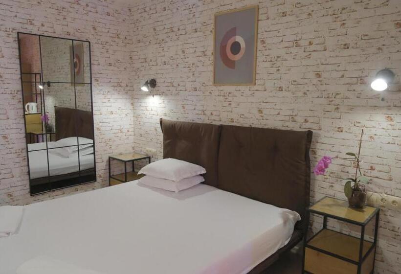 Номер Deluxe, Art Hotel Simona